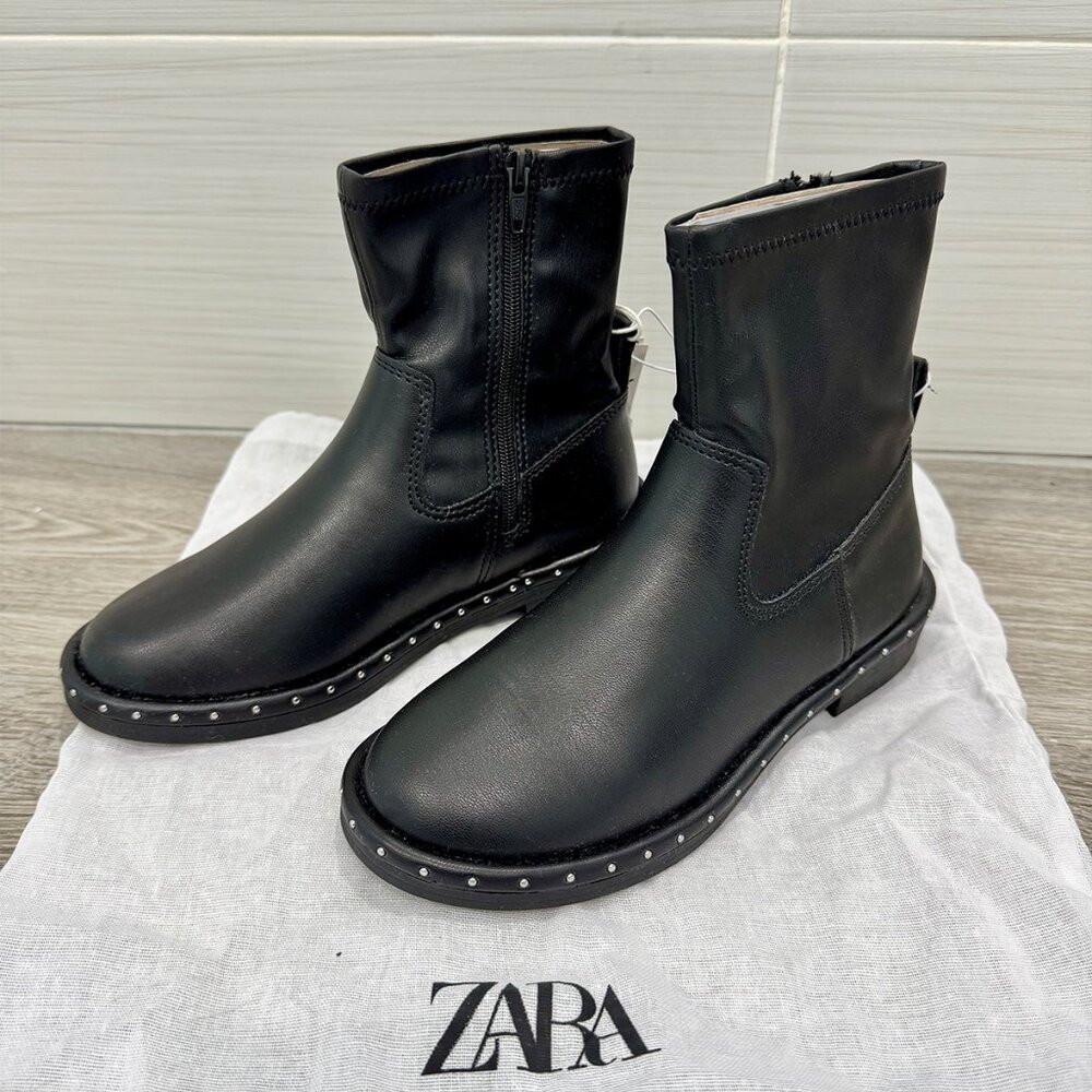 New Zara Girls Studded Black Boots Sz 1 / EU 32